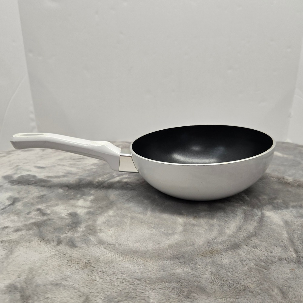 WearEver‎ White Non-Stick Frying Pan Sauté Skillet with Ergonomic Handle